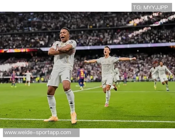 21世纪西班牙国家德比连续破门三人揭秘：姆巴佩C罗小罗的传奇时刻